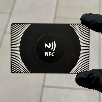 맞춤 디자인 NFC 금속 명함 NTAG216 888 바이트 13.56MHz RFID 스테인리스 스틸 금속 방문 카드